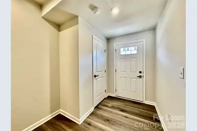 8038 Sinnet Place, Charlotte, NC 28269 - Photo 6