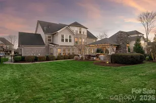 18502 Clavemorr Castle Ct, Charlotte, NC 28277 - Photo 4