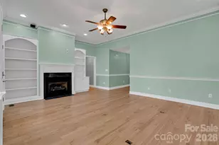 69 N Willow Brook Dr, Asheville, NC 28806 - Photo 10