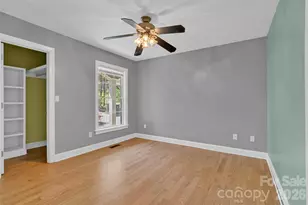 69 N Willow Brook Dr, Asheville, NC 28806 - Photo 14