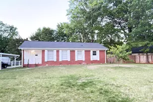 4131 Woodgreen Terrace, Charlotte, NC 28205 - Photo 18