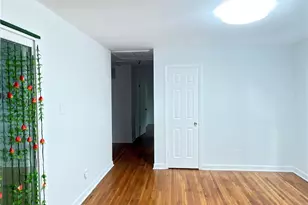 4131 Woodgreen Terrace, Charlotte, NC 28205 - Photo 8