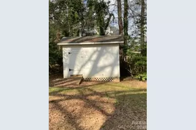 640 Edgewood Drive, Wilkesboro, NC 28697 - Photo 6