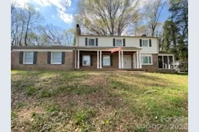 640 Edgewood Drive, Wilkesboro, NC 28697 - Photo 1