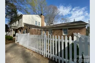 640 Edgewood Drive, Wilkesboro, NC 28697 - Photo 4