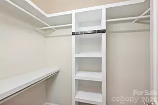 1652 Dilworth Rd W, Charlotte, NC 28203 - Photo 32