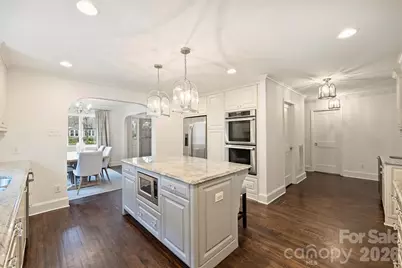 1652 Dilworth Road W, Charlotte, NC 28203 - Photo 14