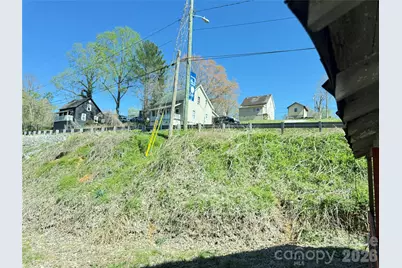 100 Hickory Street, Rhodhiss, NC 28667 - Photo 24