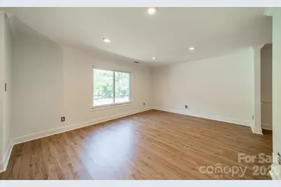 801 Sonata Place, Charlotte, NC 28211 - Photo 4
