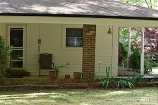 217 Redwood Ln, Lincolnton, NC 28092 - Photo 4