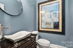 6048 Champions Crest Dr, Charlotte, NC 28269 - Photo 12