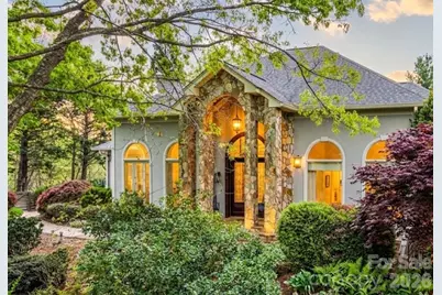 556 Quail Ridge Boulevard, Lake Lure, NC 28746 - Photo 2