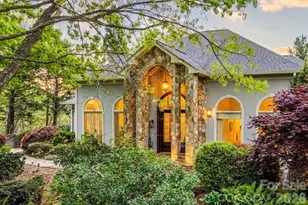 556 Quail Ridge Blvd, Lake Lure, NC 28746 - Photo 2