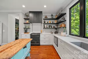 1420 Roundstone Rd, Sherrills Ford, NC 28673 - Photo 10