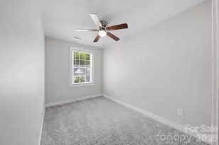 3953 Newhall Dr NW, Hickory, NC 28601 - Photo 20