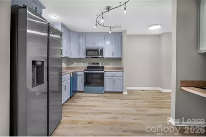 2020 Lasalle Street, Charlotte, NC 28216 - Photo 4