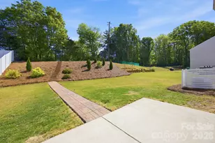 3016 Platinum Pointe Dr, Charlotte, NC 28227 - Photo 28