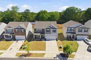 3016 Platinum Pointe Dr, Charlotte, NC 28227 - Photo 2