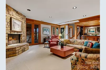 1000 McFarlane Way, Hendersonville, NC 28739 - Photo 34