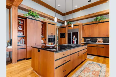 1000 McFarlane Way, Hendersonville, NC 28739 - Photo 24