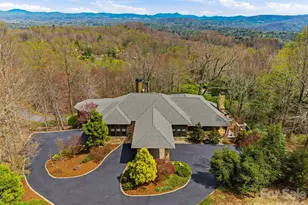1000 McFarlane Way, Hendersonville, NC 28739 - Photo 2