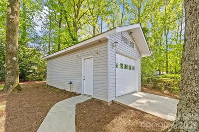 7108 Preston Court, Charlotte, NC 28215 - Photo 42