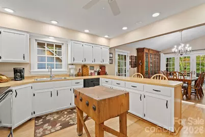 134 The Trail, Maggie Valley, NC 28751 - Photo 4