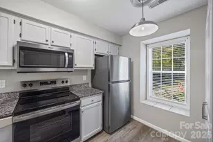 704 Heritage Pkwy, Fort Mill, SC 29715 - Photo 8