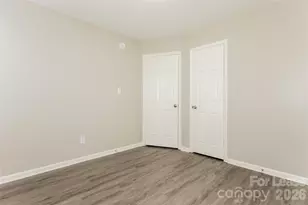 3715 Silver Ore Ln, Charlotte, NC 28216 - Photo 10