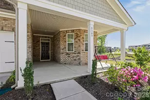 5109 Kinsbridge Dr, Mint Hill, NC 28227 - Photo 4