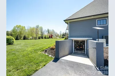 90 Drummond Circle, Hendersonville, NC 28791 - Photo 38