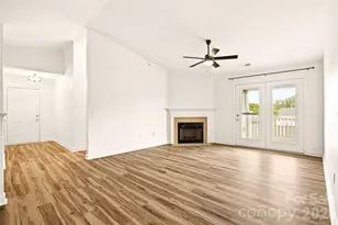 19777 Deer Valley Dr, Cornelius, NC 28031 - Photo 2