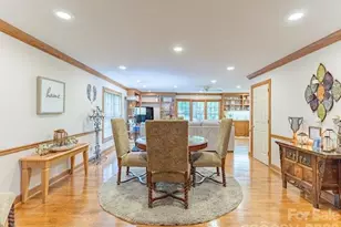 819 Chesterfield Cir SW, Lenoir, NC 28645 - Photo 14