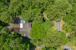 819 Chesterfield Cir SW, Lenoir, NC 28645 - Photo 48