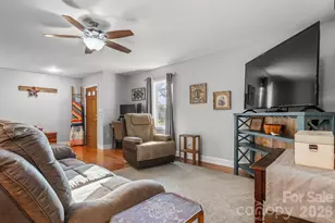 4262 Boulder Dr, Morganton, NC 28655 - Photo 10