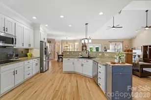 1701 S Point Rd, Belmont, NC 28012 - Photo 4