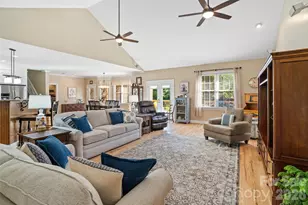 1701 S Point Rd, Belmont, NC 28012 - Photo 8