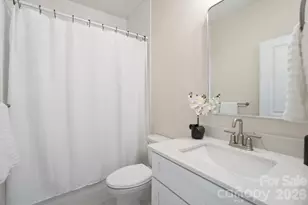 1914 Irma St, Charlotte, NC 28216 - Photo 30