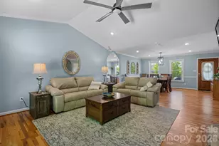 4946 Butner Dr, Hickory, NC 28602 - Photo 6