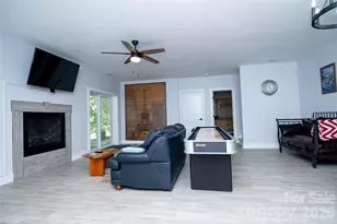 2371 W Paradise Harbor Dr, Connelly Springs, NC 28612 - Photo 44