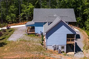2371 W Paradise Harbor Dr, Connelly Springs, NC 28612 - Photo 6