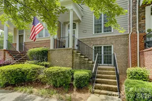 1132 Drayton Ct, Fort Mill, SC 29708 - Photo 2