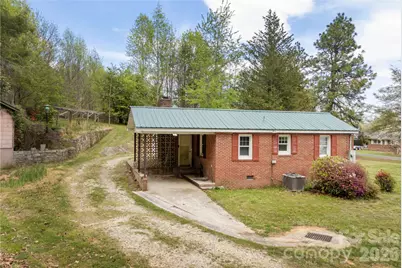 603 Halsbury Avenue, Hendersonville, NC 28791 - Photo 14