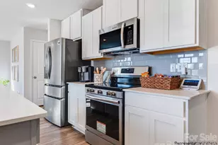 1614 Cottage Crk Dr, Bessemer City, NC 28016 - Photo 16