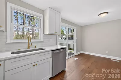 4832 Cheviot Road, Charlotte, NC 28269 - Photo 8