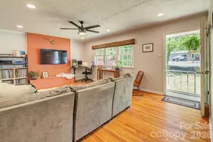 24 Forest Ln, Black Mountain, NC 28711 - Photo 6