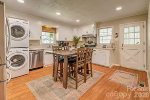 24 Forest Ln, Black Mountain, NC 28711 - Photo 8