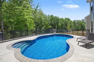 169 Asmodean Ln, Troutman, NC 28166 - Photo 2