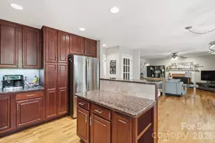 134 31st Ave Ct NE, Hickory, NC 28601 - Photo 10