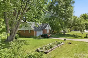 215 Old US 70 Hwy E, Black Mountain, NC 28711 - Photo 4